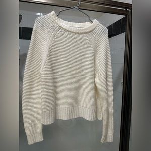 Medium white sweater
